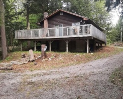 Cottage for Sale on Burdock Lake
