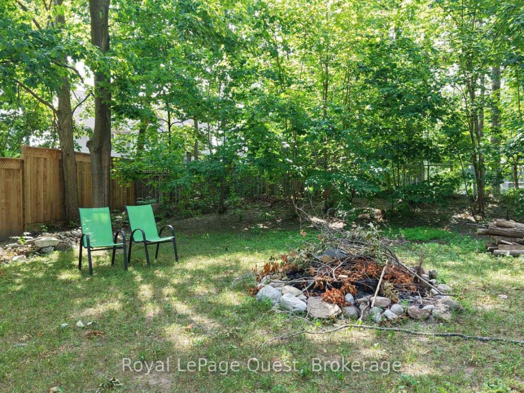 401 MISSISSAGA STREET W,