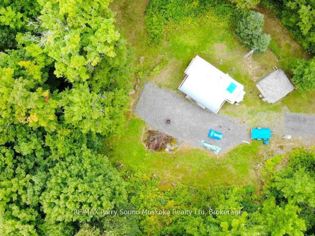 335 CENTRE ROAD, McKellar