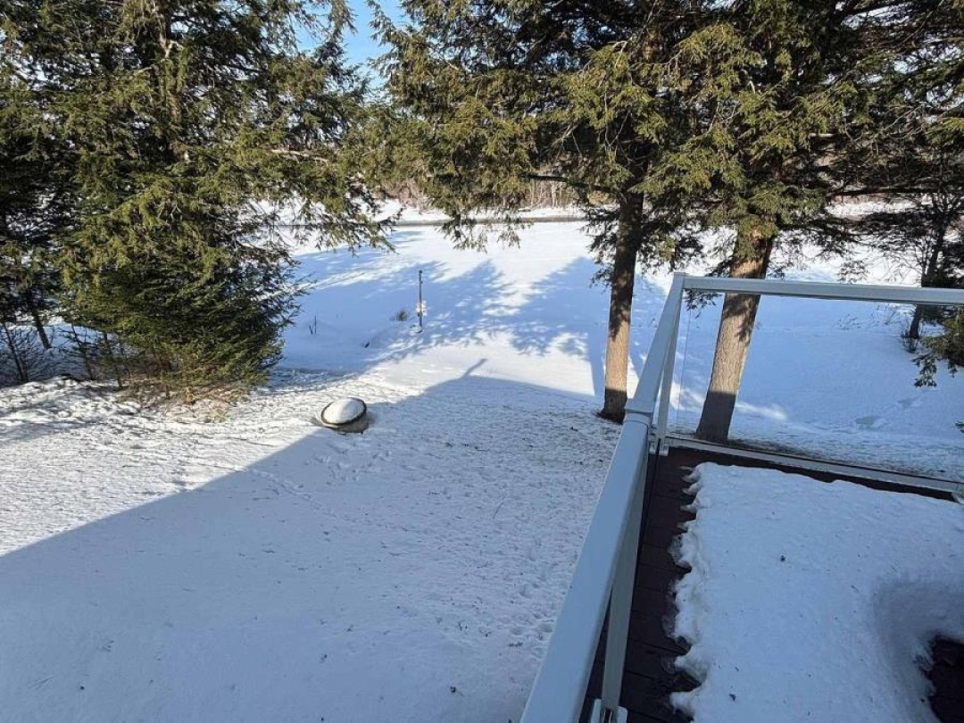 1093 LAMAR DRIVE, Maple Lake