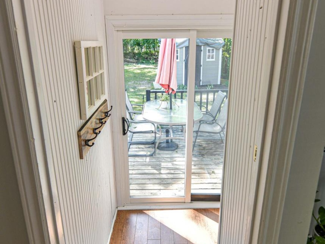 401 MISSISSAGA STREET W,