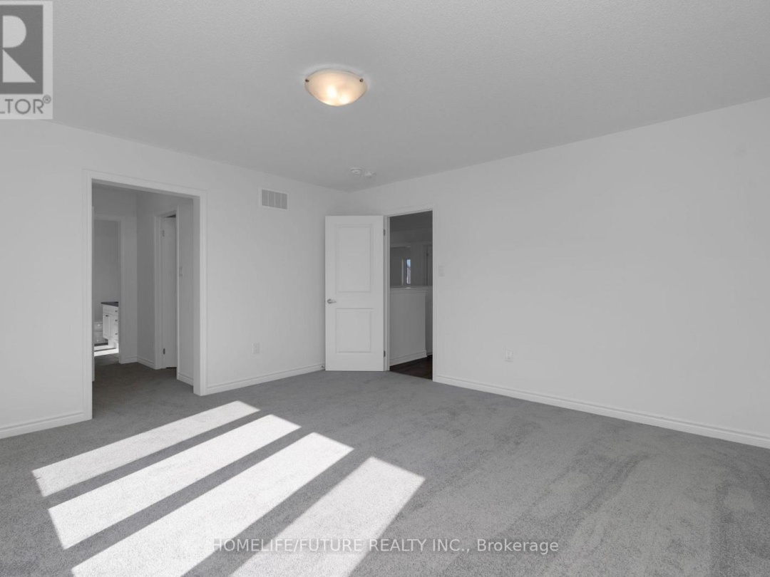 1 DYER CRESCENT, Bracebridge (Macaulay)