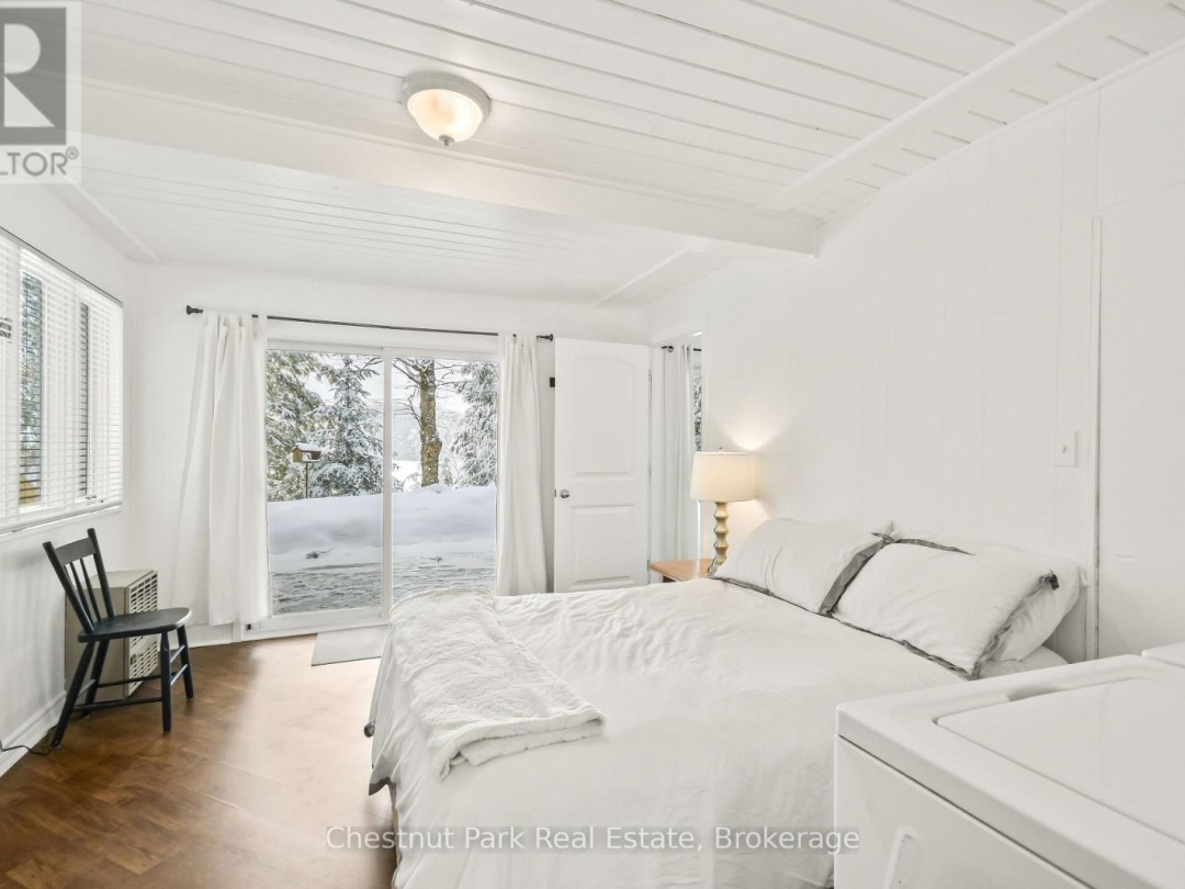 1023 ROLY LANE, Tasso Lake