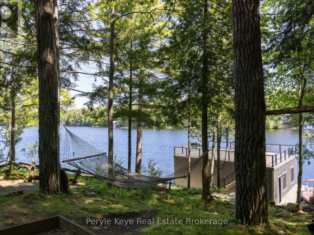 22-26 TAYLOR ISLAND, Lake Muskoka