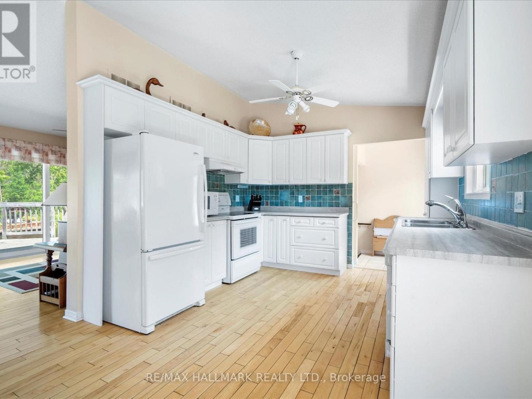 6 EVANS DRIVE, Burnt River