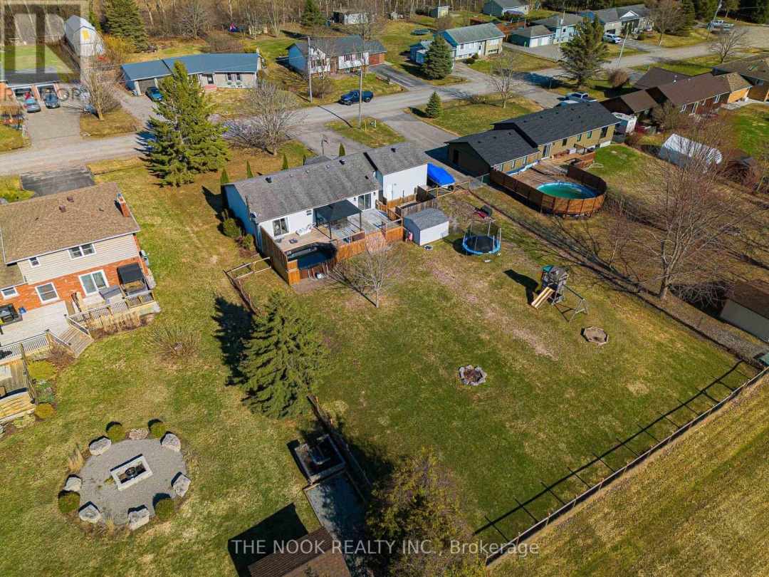 6 SPARROW COURT, Kawartha Lakes (Mariposa)