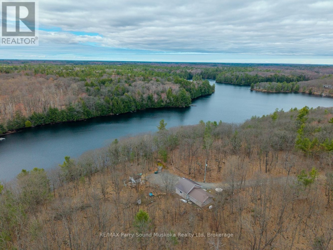 30 DOG LEG PATH, Blue Lake