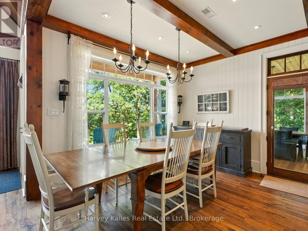 1190 PARKERS POINT ROAD, Lake Muskoka