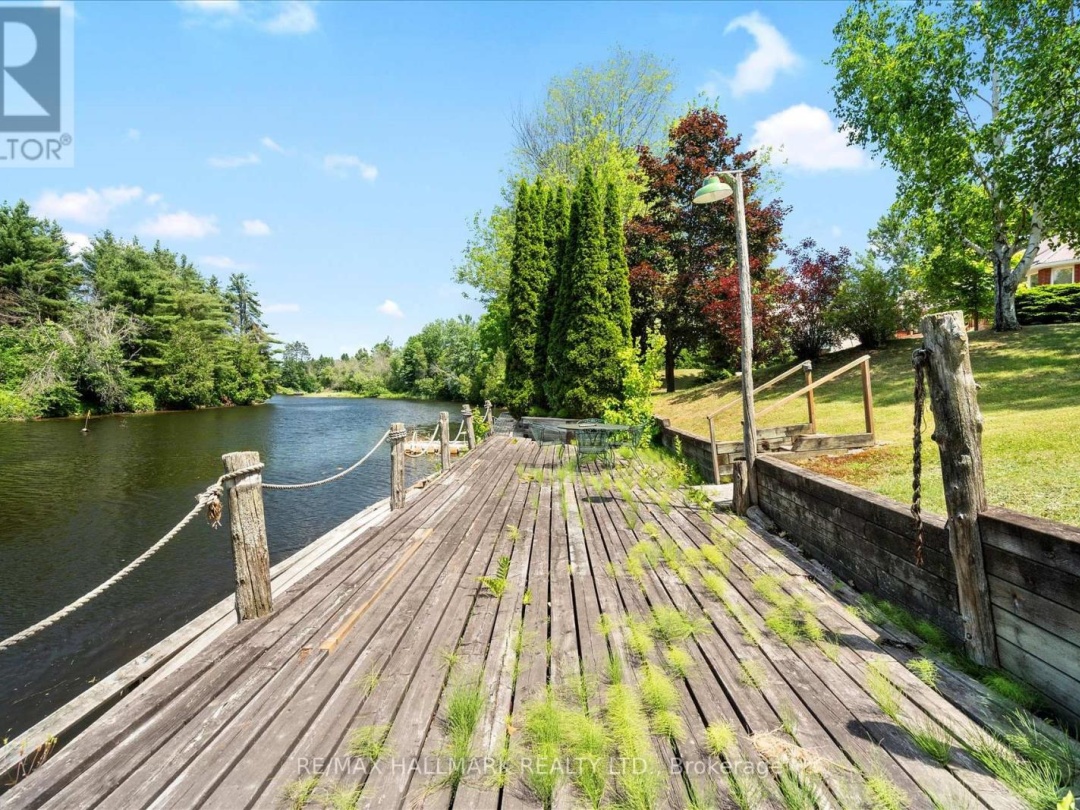6 EVANS DRIVE, Burnt River