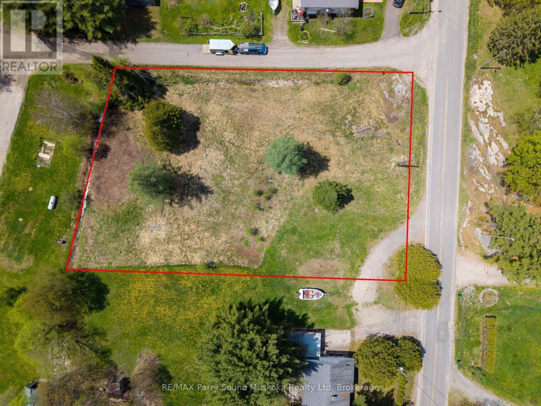 63 PINERIDGE DRIVE, McDougall