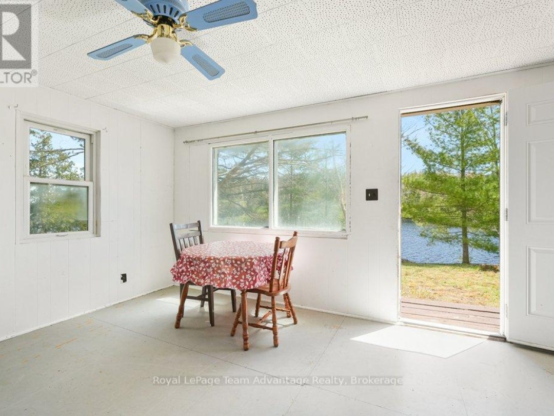 11 BIRCH LANE, Harris Lake