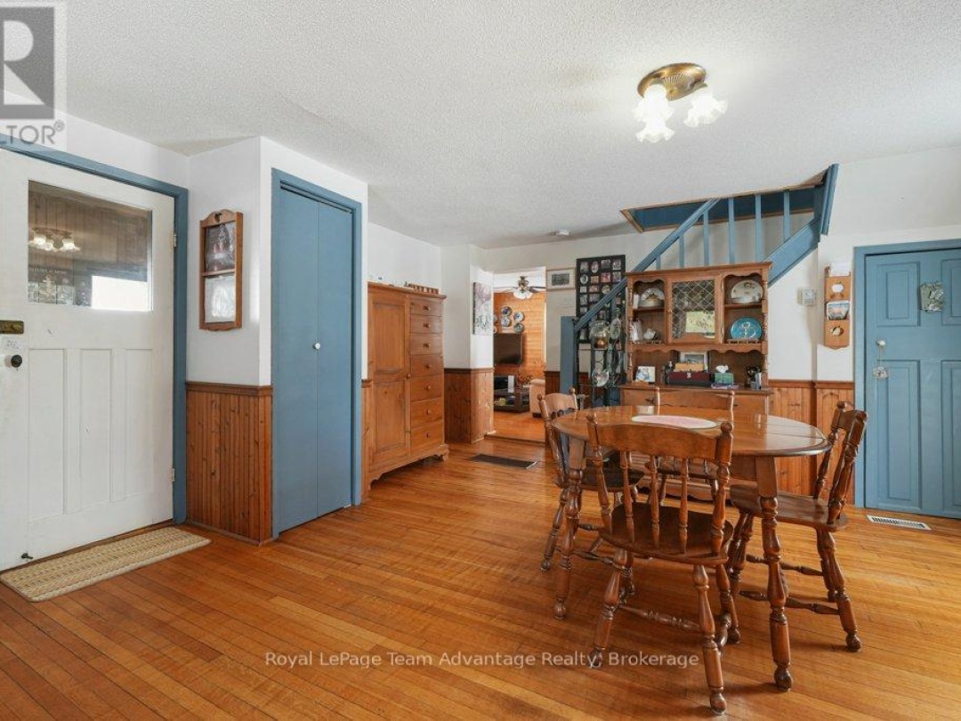 27 BURNSIDE BRIDGE ROAD, Mill Lake