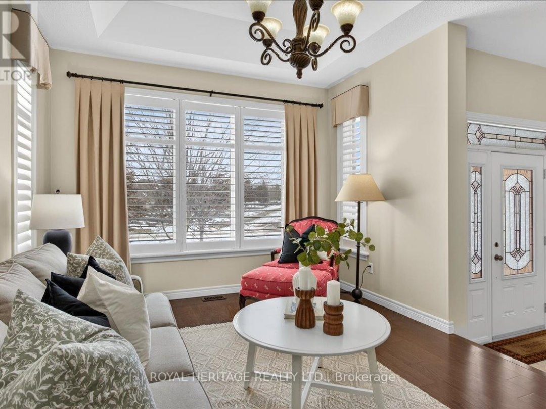 13 SOUTH HARBOUR DRIVE, Pigeon Lake