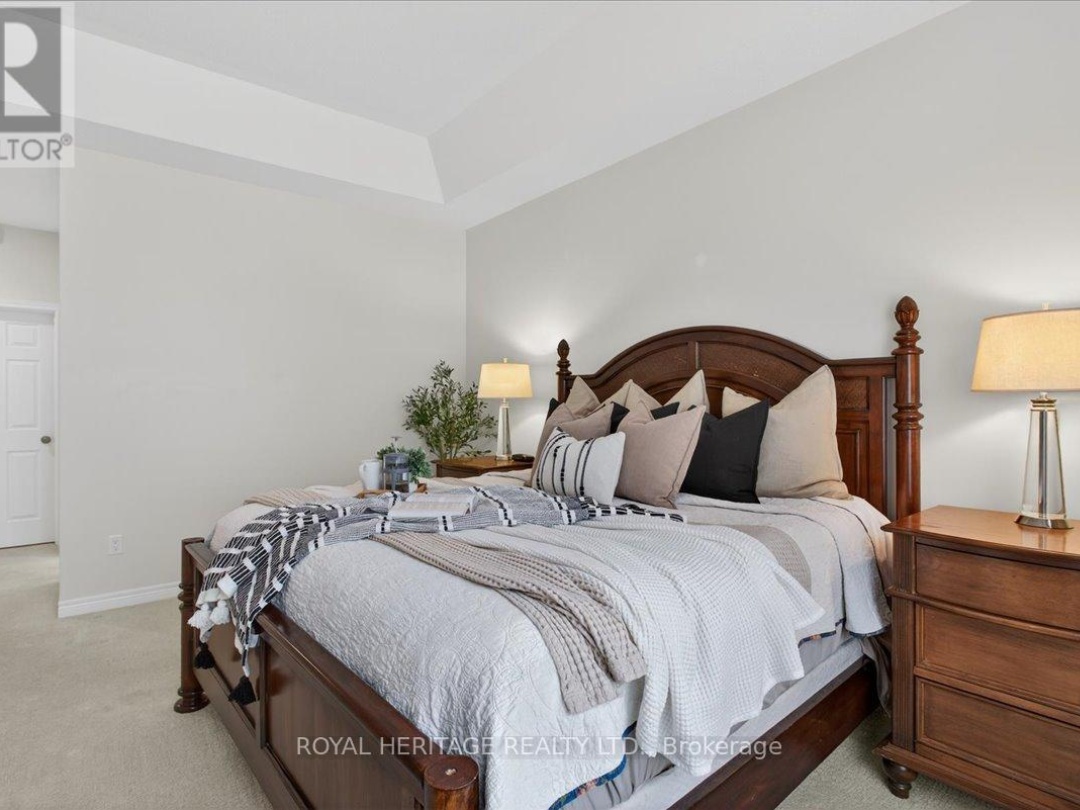 13 SOUTH HARBOUR DRIVE, Pigeon Lake