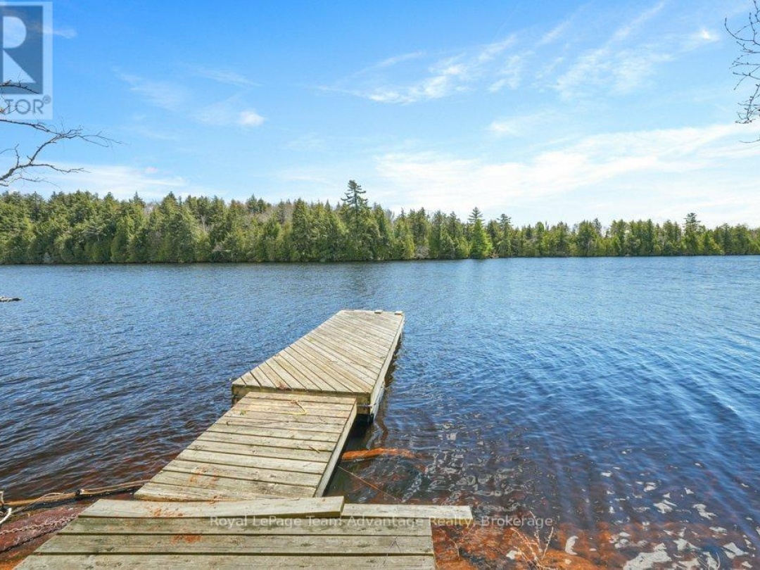 11 BIRCH LANE, Harris Lake