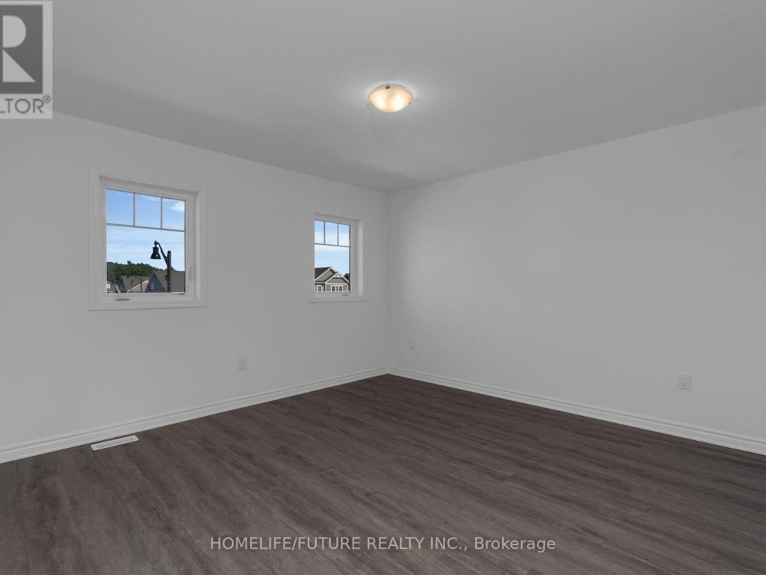 1 DYER CRESCENT, Bracebridge (Macaulay)