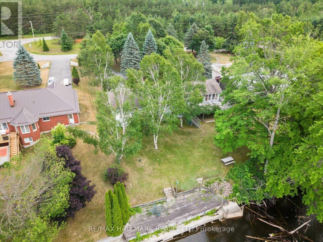 6 EVANS DRIVE, Burnt River