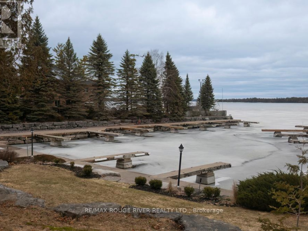 27 SOUTH HARBOUR DRIVE, Kawartha Lakes (Bobcaygeon)