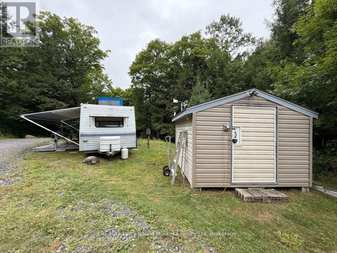 335 CENTRE ROAD, McKellar