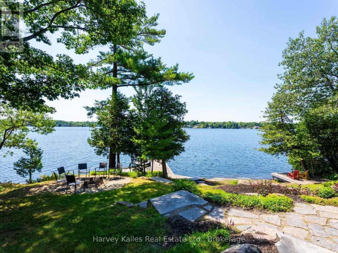 1190 PARKERS POINT ROAD, Lake Muskoka