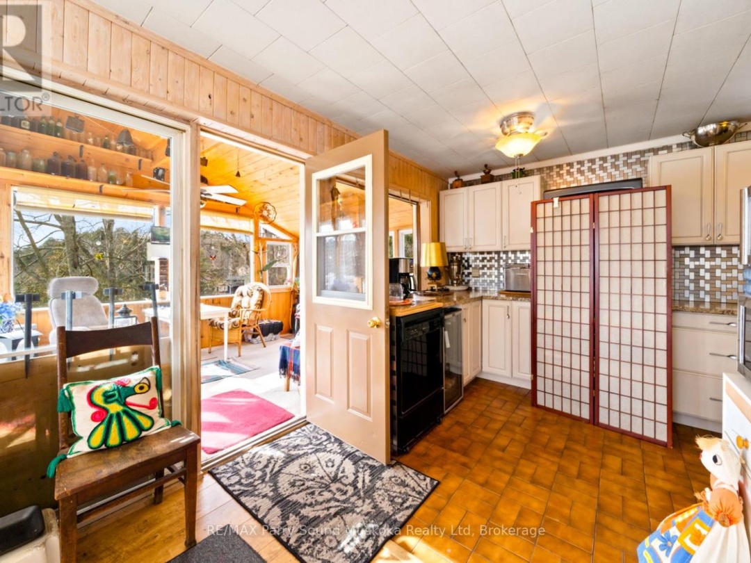 39 LITTLE FINLAND ROAD, Rankin Lake