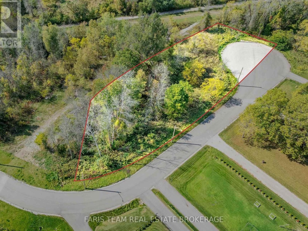 7 REINBIRD STREET W, Severn (Coldwater)