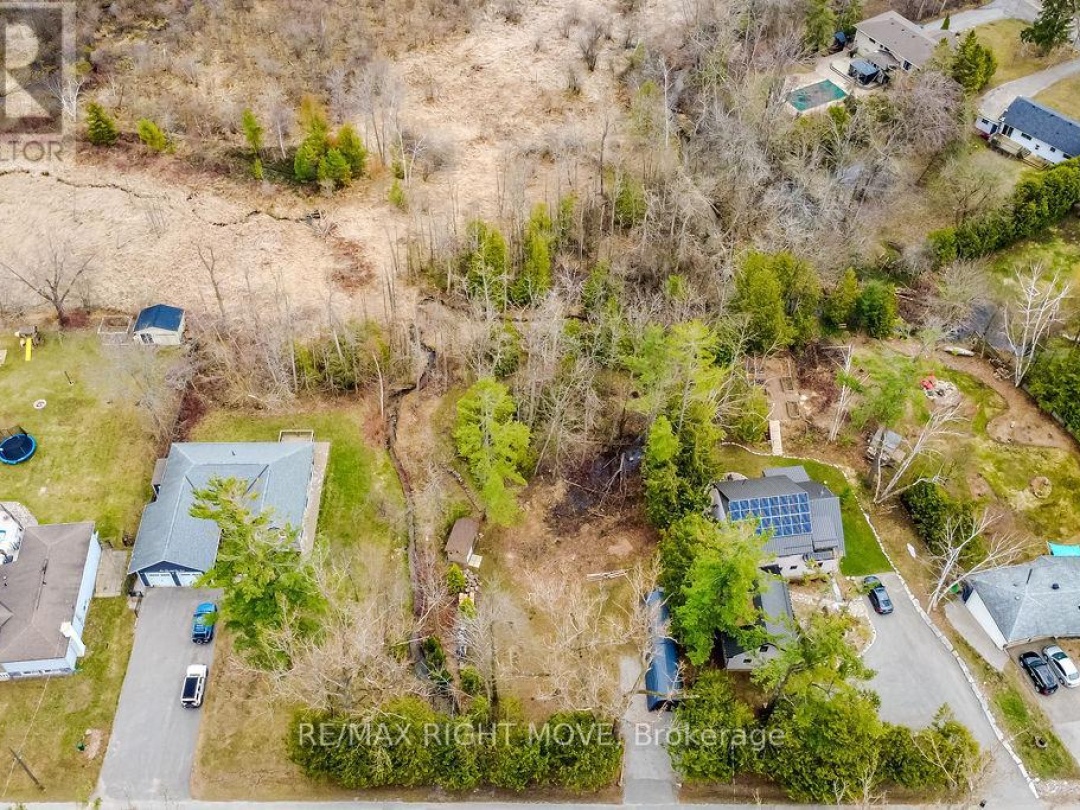 454 BAY STREET, Orillia