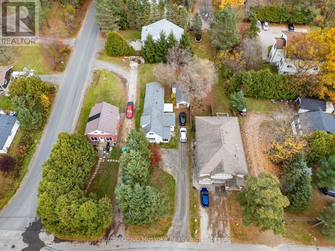 4 THUNDER BRIDGE COURT S,