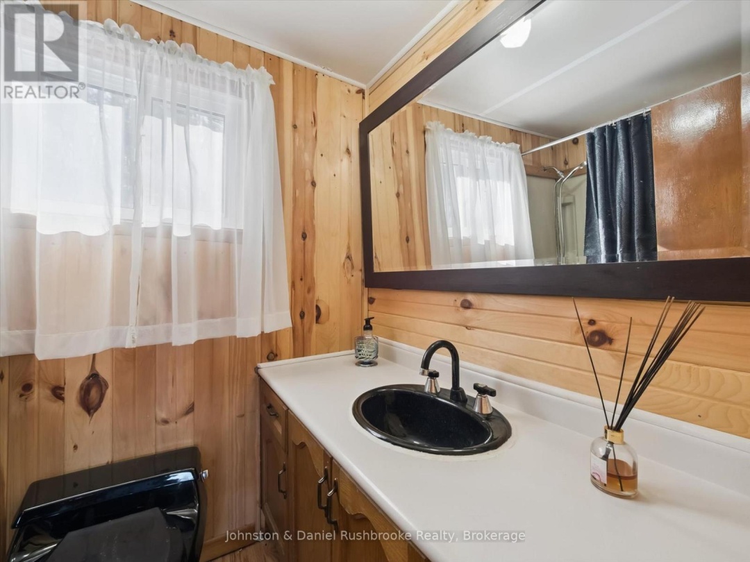 1020 GORDONIER LK RD PRIVATE, Gordonier Lake
