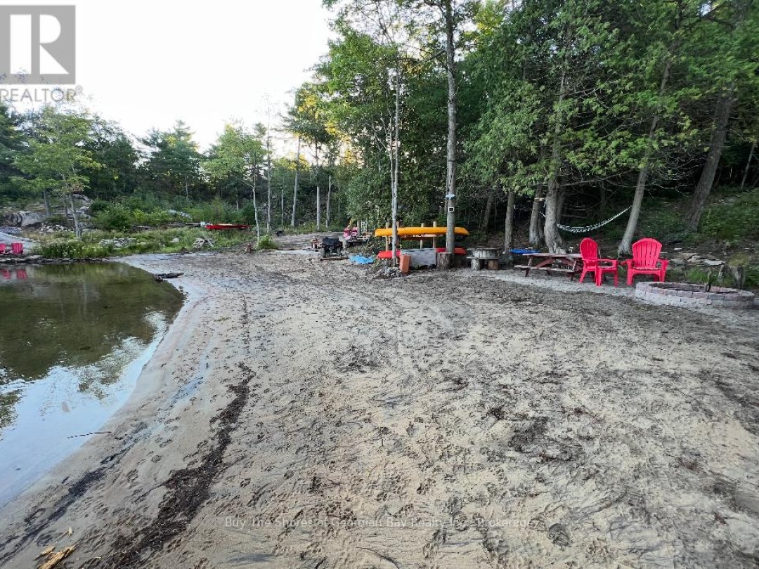 15212 GEORGIAN BAY SHORE ISLAND,