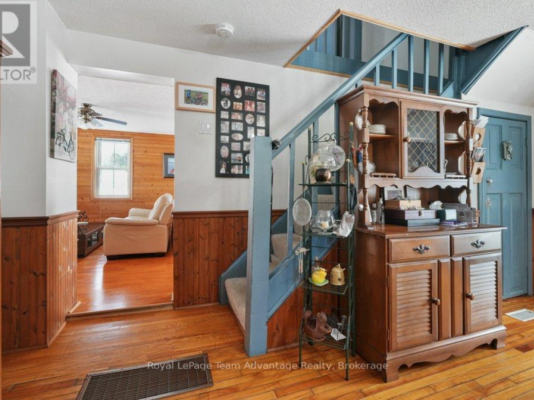 27 BURNSIDE BRIDGE ROAD, Mill Lake