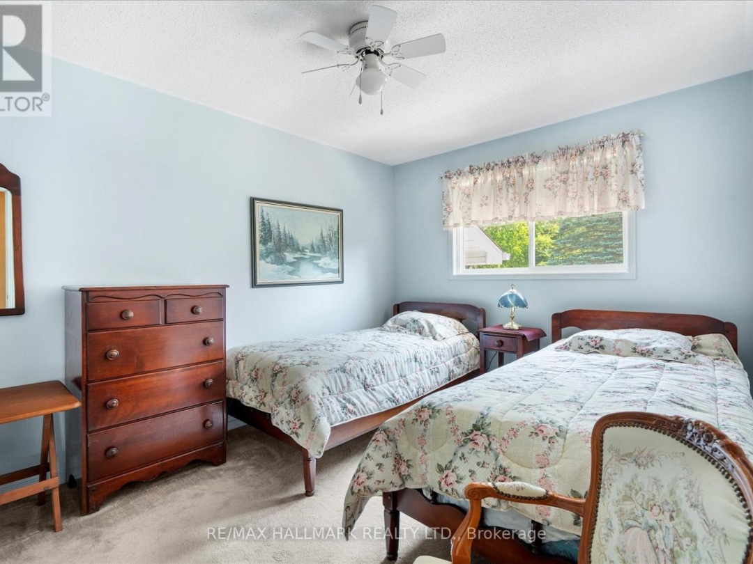 6 EVANS DRIVE, Burnt River