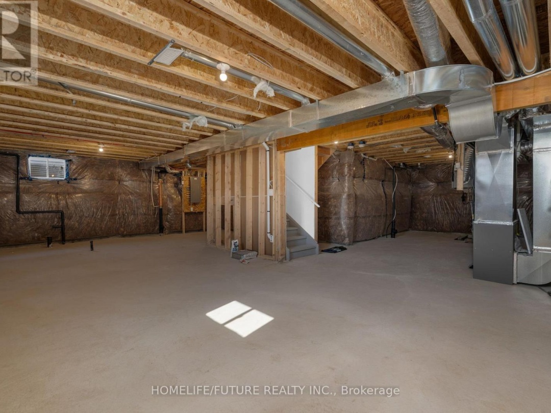 1 DYER CRESCENT, Bracebridge (Macaulay)