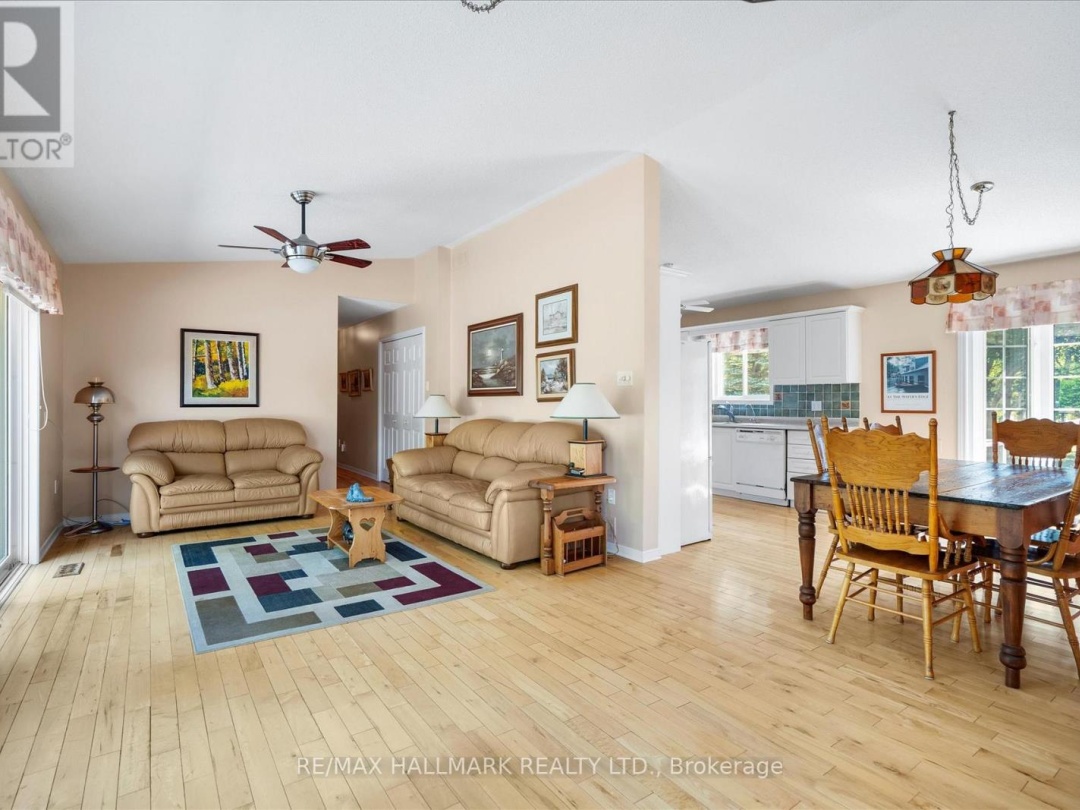 6 EVANS DRIVE, Burnt River