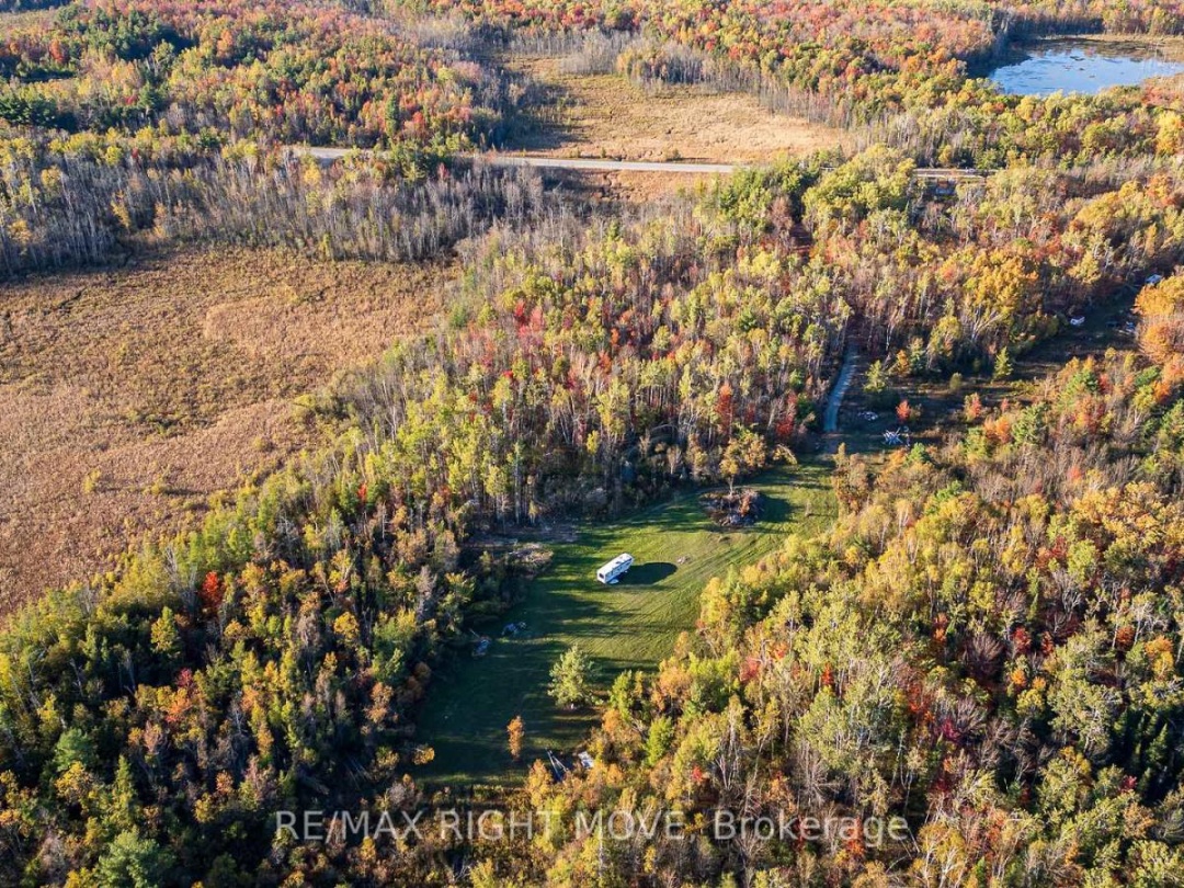 2085 MONCK ROAD,