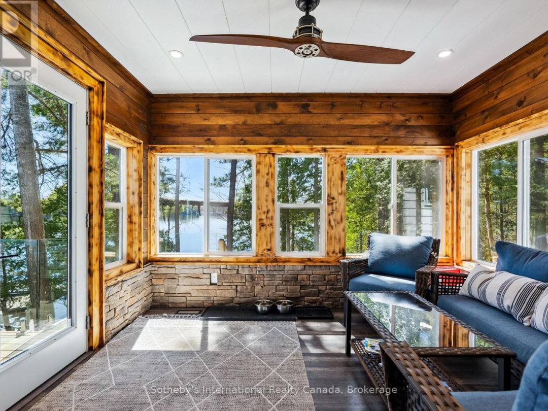 29 BEACHGROVE ISLAND 33LM, Lake Muskoka