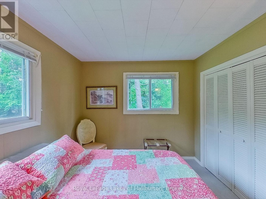 1093 LAMAR DRIVE, Maple Lake