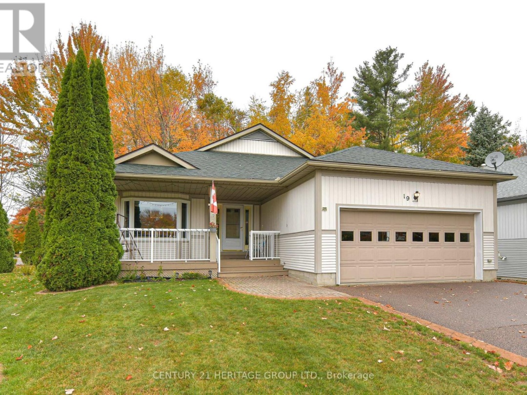 19 SPRINGWOOD CRESCENT, Gravenhurst (Wood (Gravenhurst))