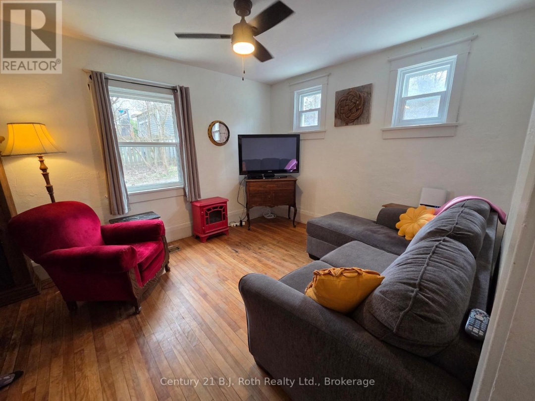 4 STOCKING LANE, Huntsville (Chaffey)