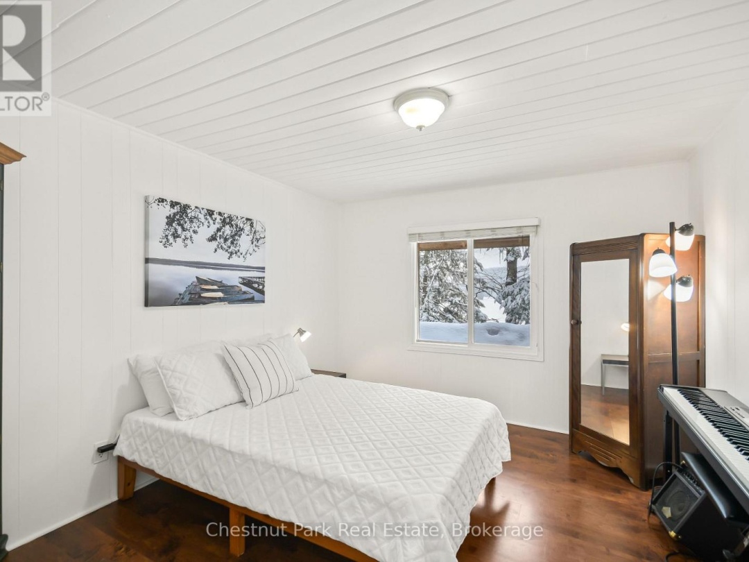 1023 ROLY LANE, Tasso Lake