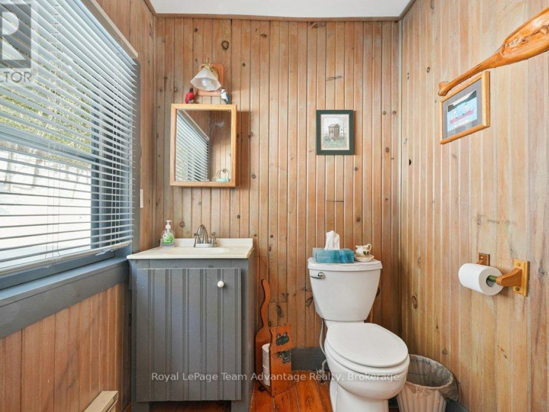 27 BURNSIDE BRIDGE ROAD, Mill Lake