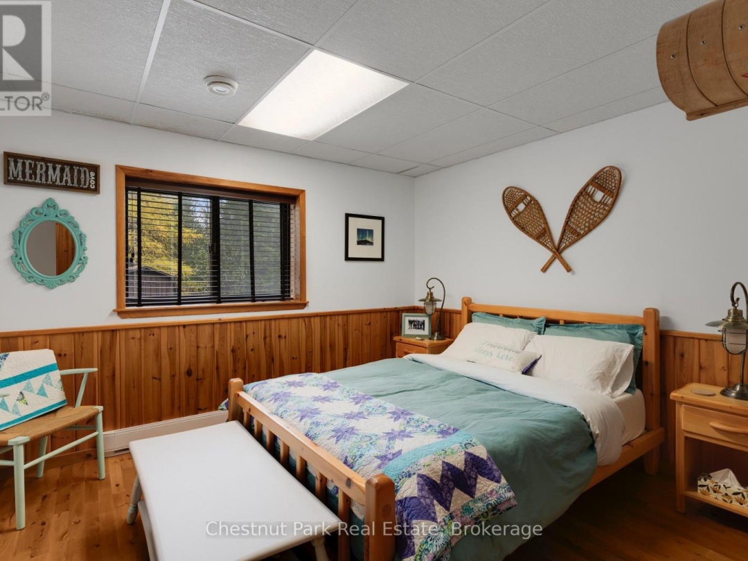 1109 CANOPY LANE, Maple Lake