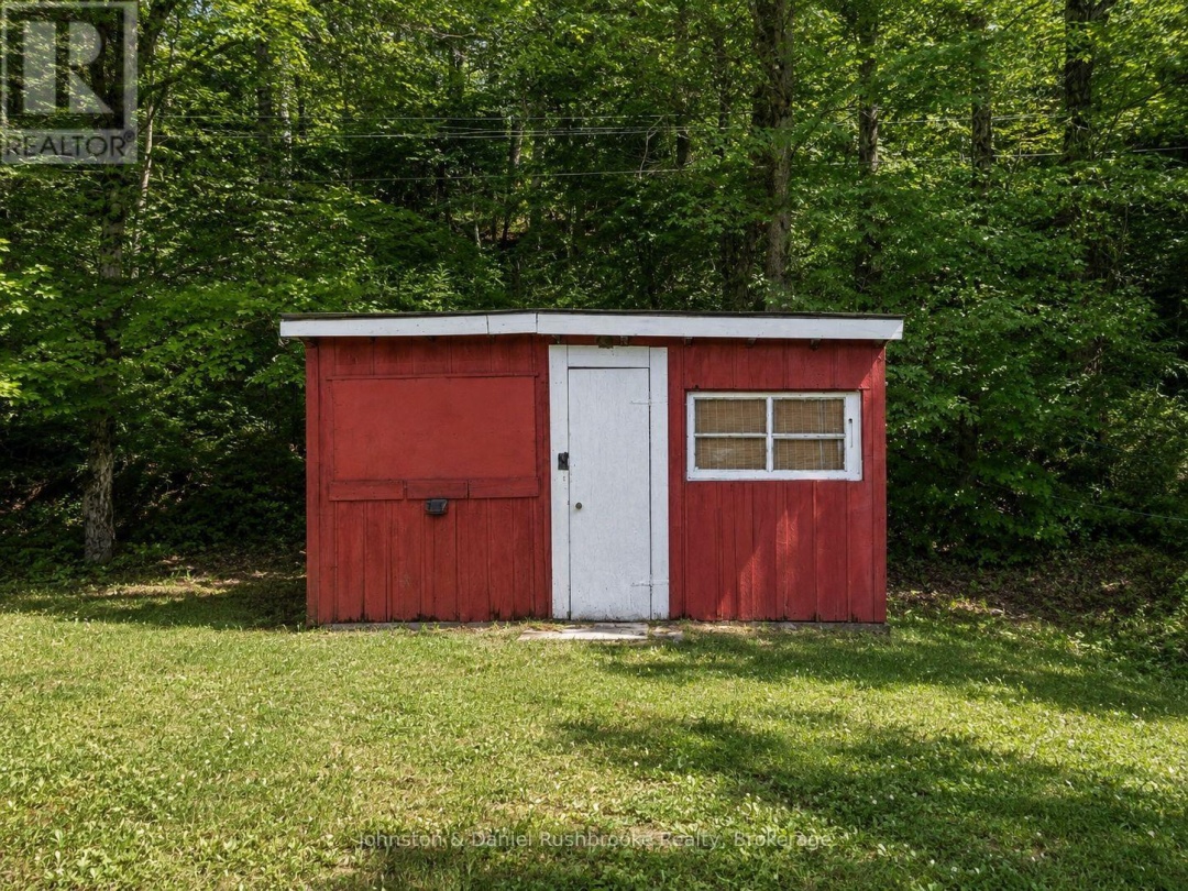 1020 GORDONIER LK RD PRIVATE, Gordonier Lake