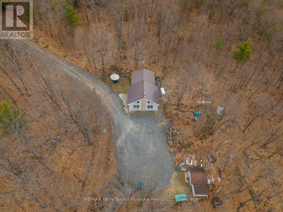 30 DOG LEG PATH, Blue Lake