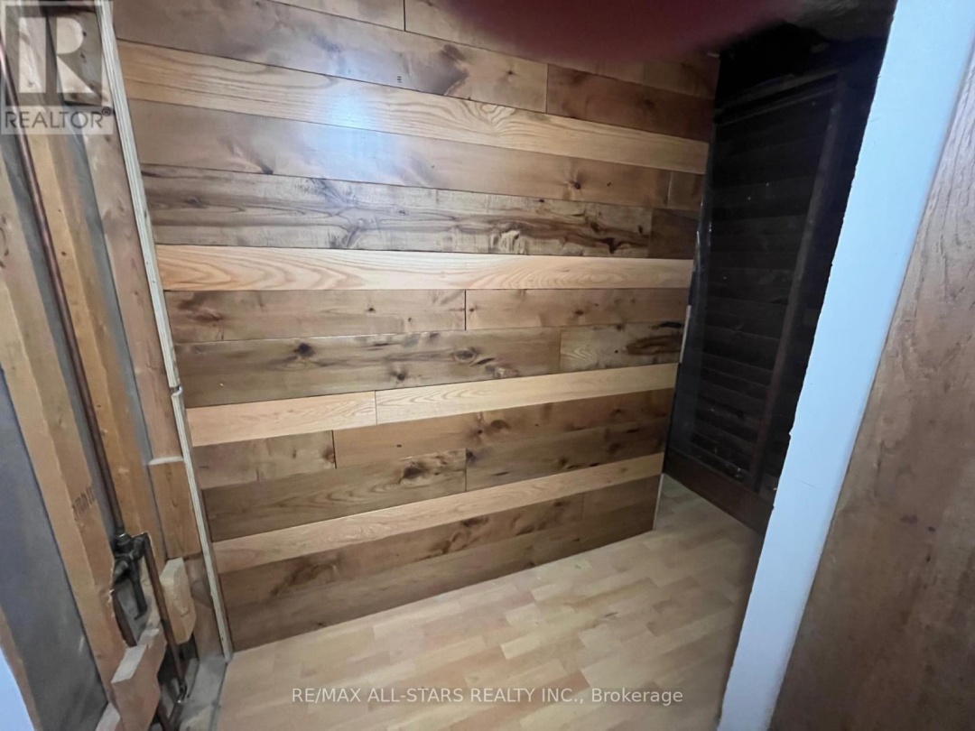 211 BURNT RIVER ROAD,