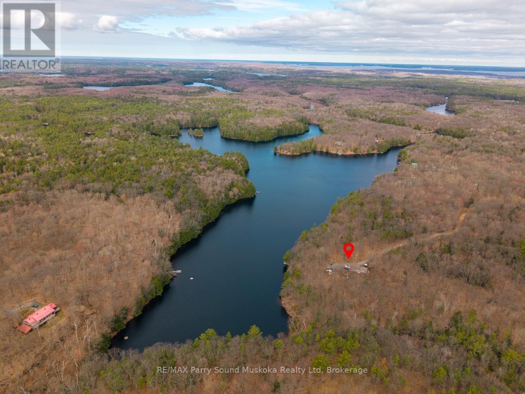 30 DOG LEG PATH, Blue Lake