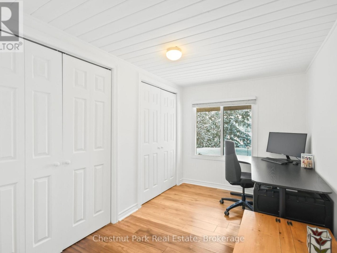 1023 ROLY LANE, Tasso Lake