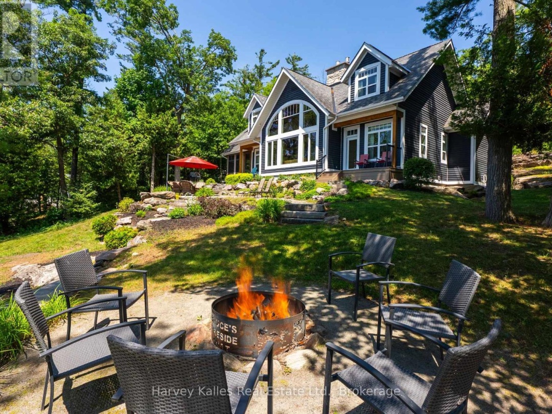 1190 PARKERS POINT ROAD, Lake Muskoka