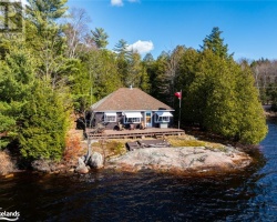 Cottage for Sale on Bear Lake