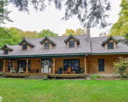 Cottage for Sale on Bruce Lake